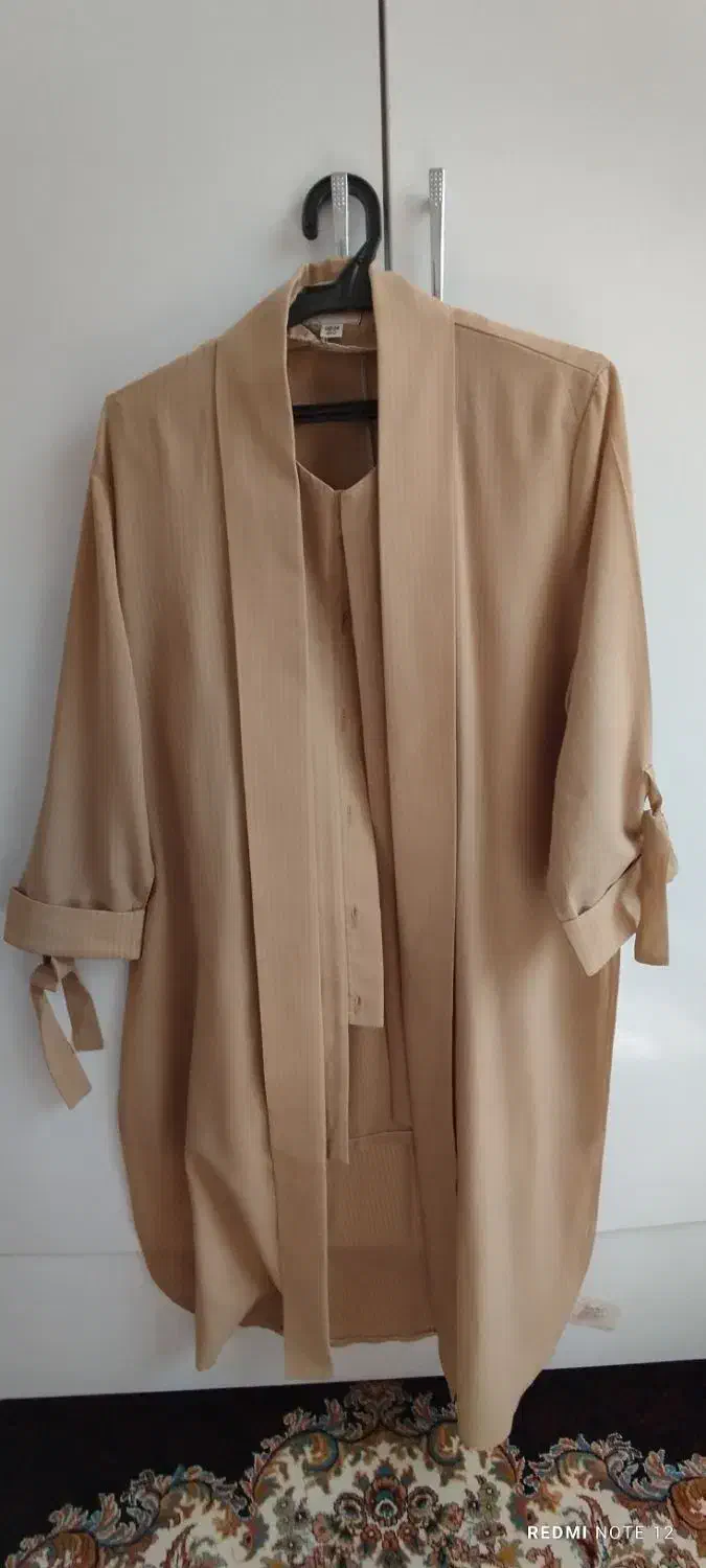 مانتو سالم وزیبا|لباس|بیرجند, |دیوار