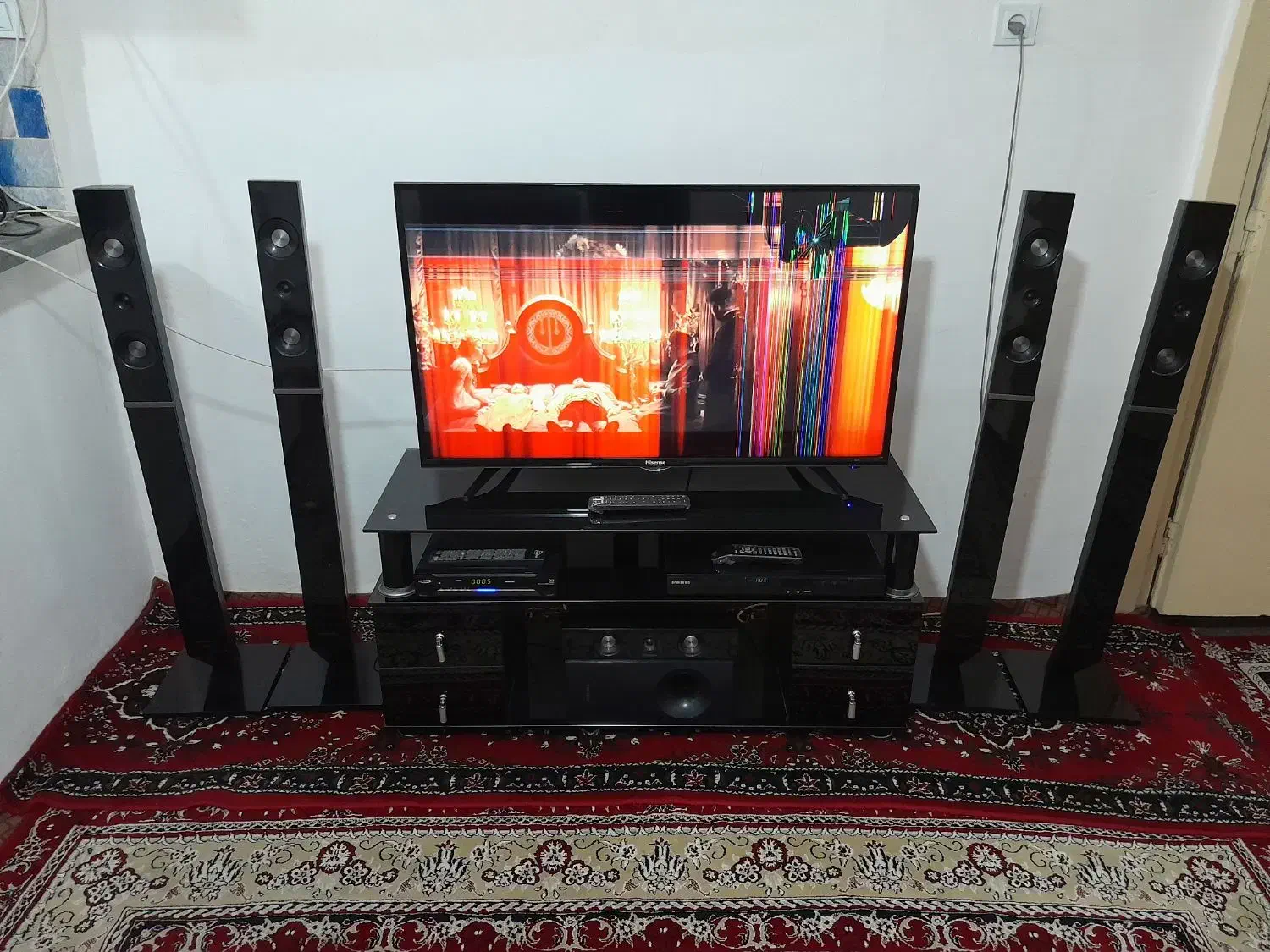 تلویزیون ، گیرنده ، سینمای خانگی ، میز|تلویزیون و پروژکتور|شاهدشهر, |دیوار