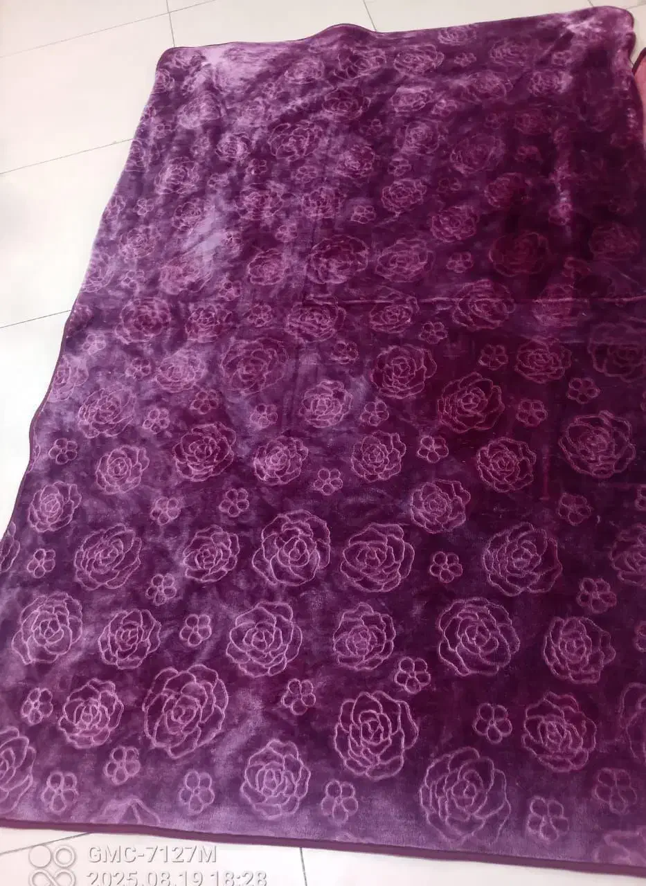 حراج پتو ضخیم تک نفره دونفره به قیمت عمده|رختخواب، بالش، پتو|ساوه, |دیوار