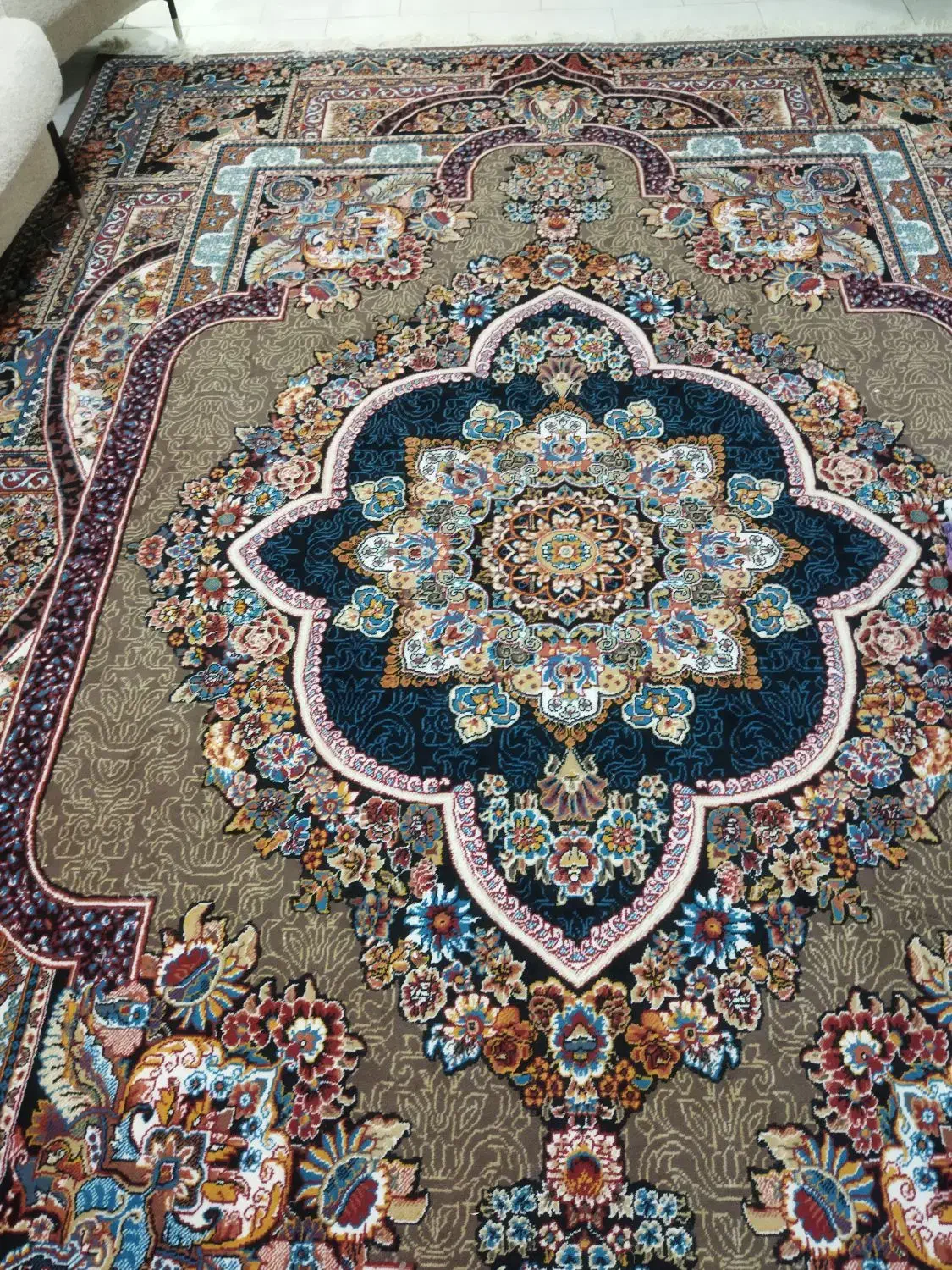 فرش در حد نو|فرش|بوئین زهرا, |دیوار