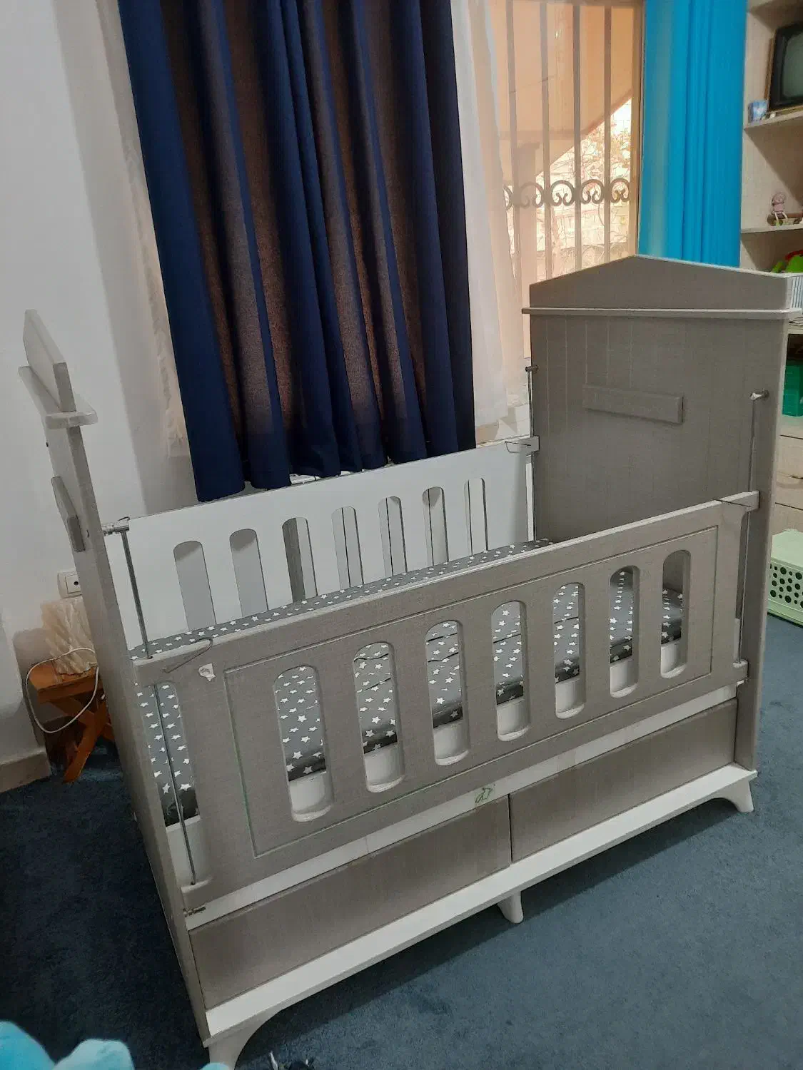 تخت بچه.تمییز و سالم|تخت و صندلی بچه|رحیمآباد, |دیوار