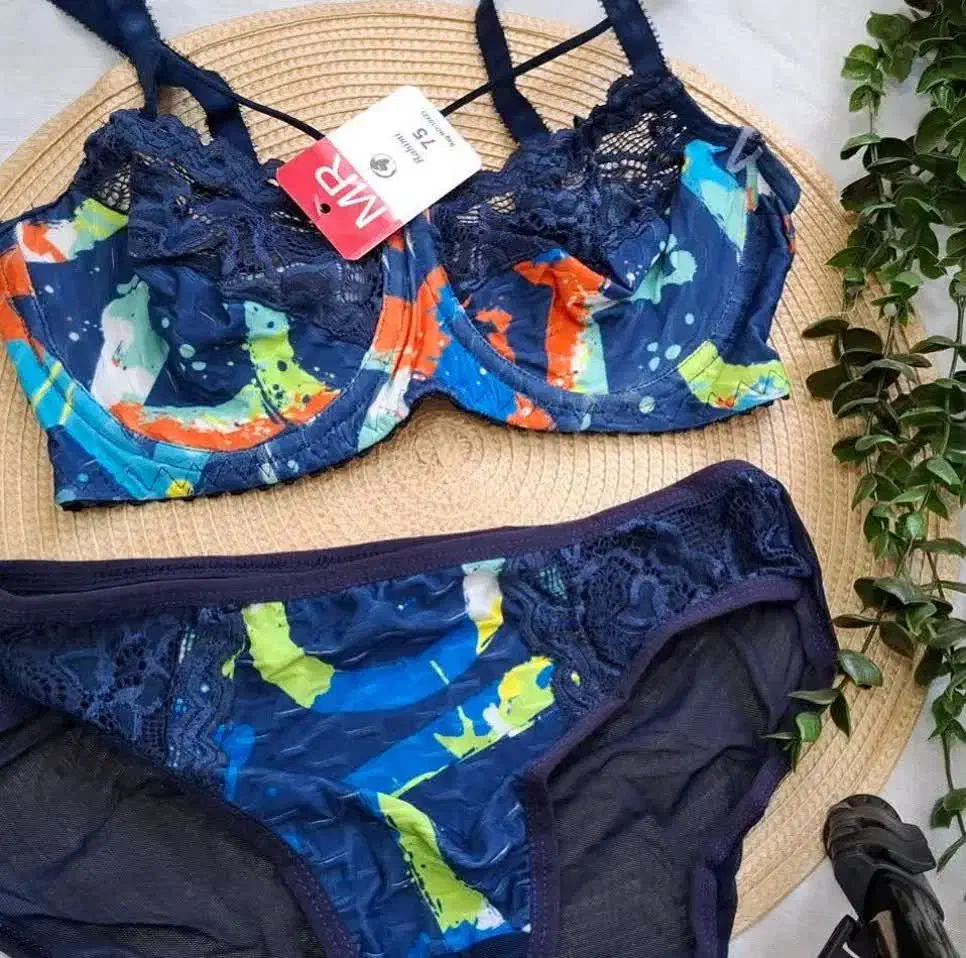 ست زیرفنر|لباس|نیشابور, شهرک فیروزه|دیوار