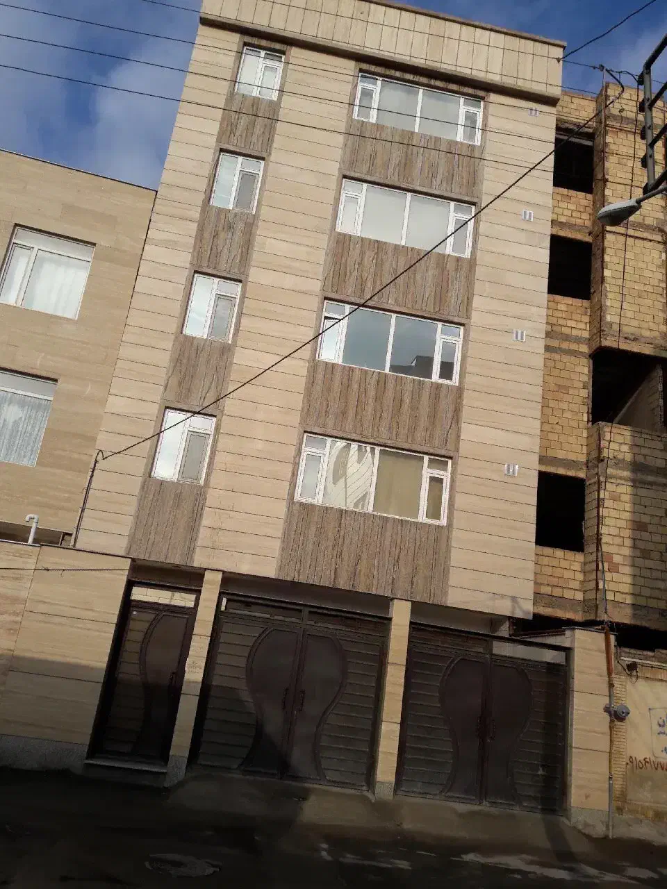 رهن آپارتمان شیک واقع در بعثت ۲۴|اجارهٔ آپارتمان|نیشابور, هفده شهریور|دیوار