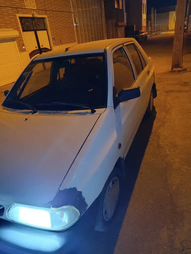 پراید مدل ۹۸ شاسی پلم موتوری سالم قیمت ۳۵۰ میلیون|خودرو سواری و وانت|یزد, |دیوار