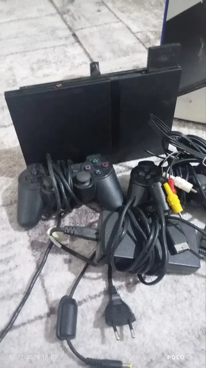 پلی استیشن ۲ در حد نو|کنسول، بازی ویدئویی و آنلاین|بزمان, |دیوار