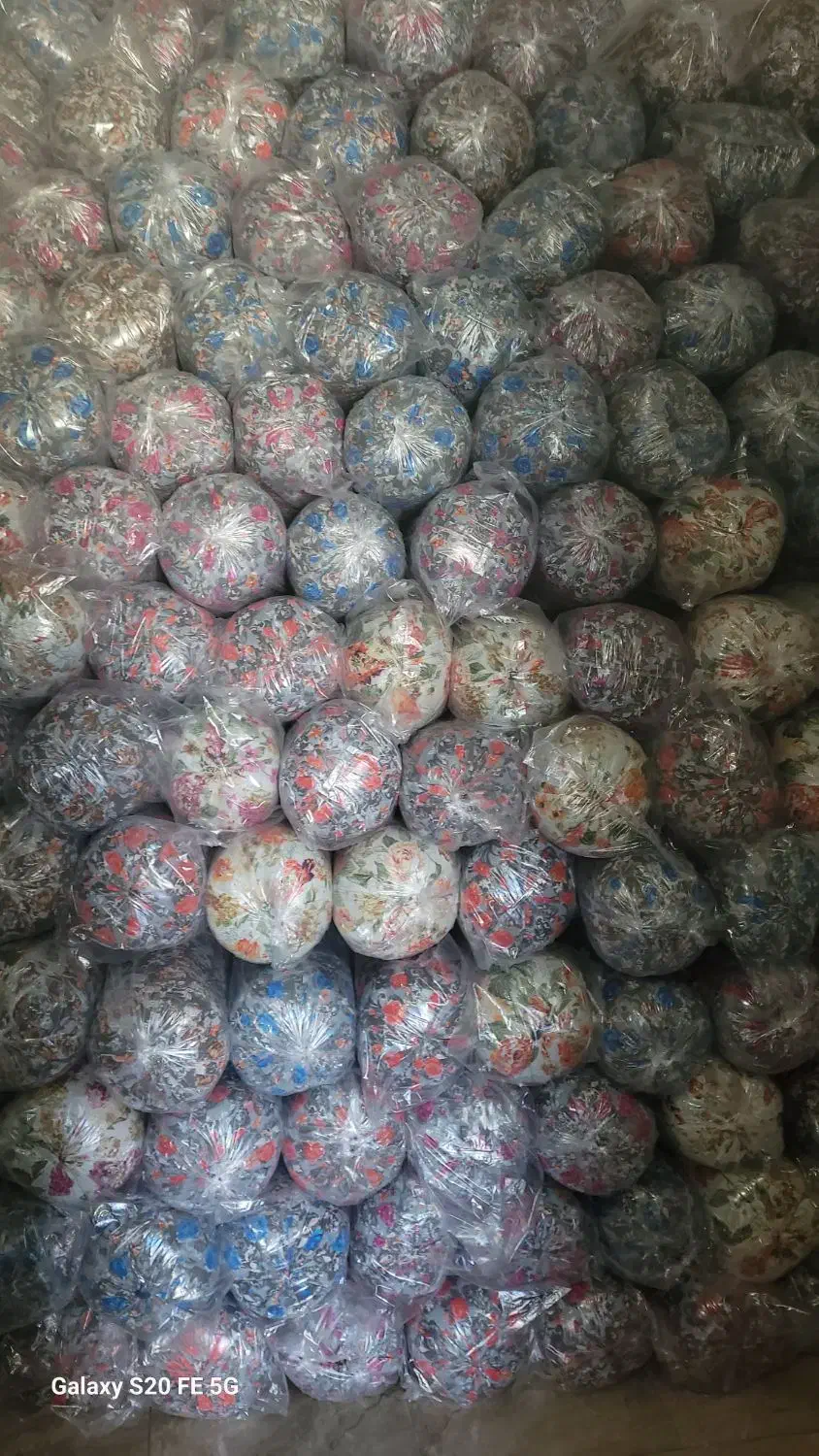 بالش گرد|رختخواب، بالش، پتو|بانه, |دیوار