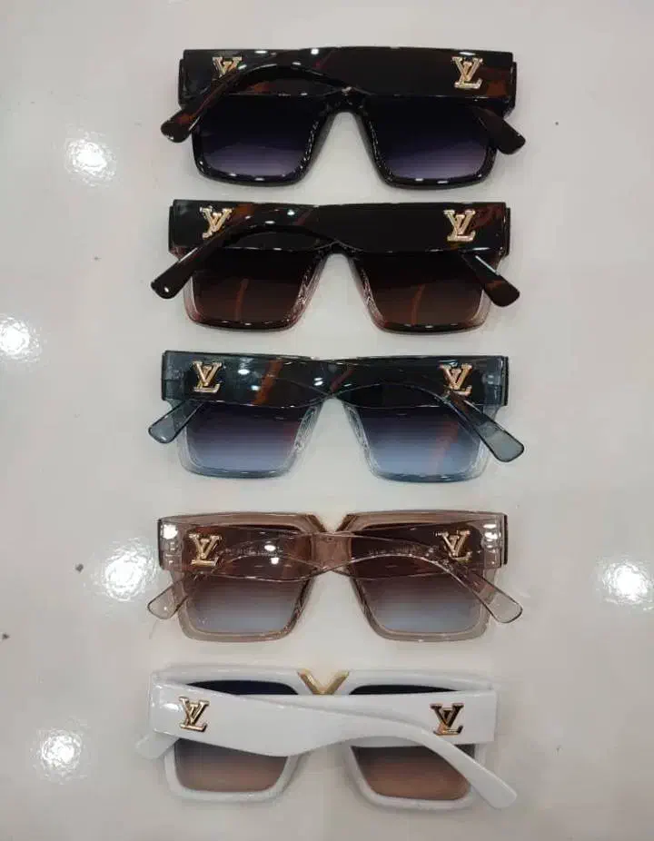 حراج عینک آفتابی و طبی|عمدهفروشی|تهران, نصرت|دیوار