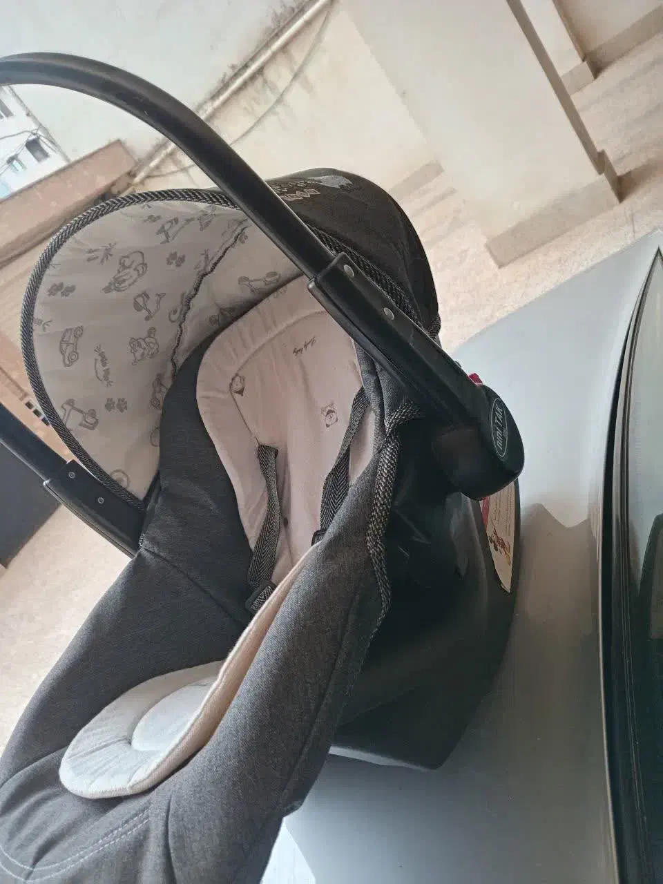 کریر|اسباب و اثاث بچه|رشت, یخسازی|دیوار