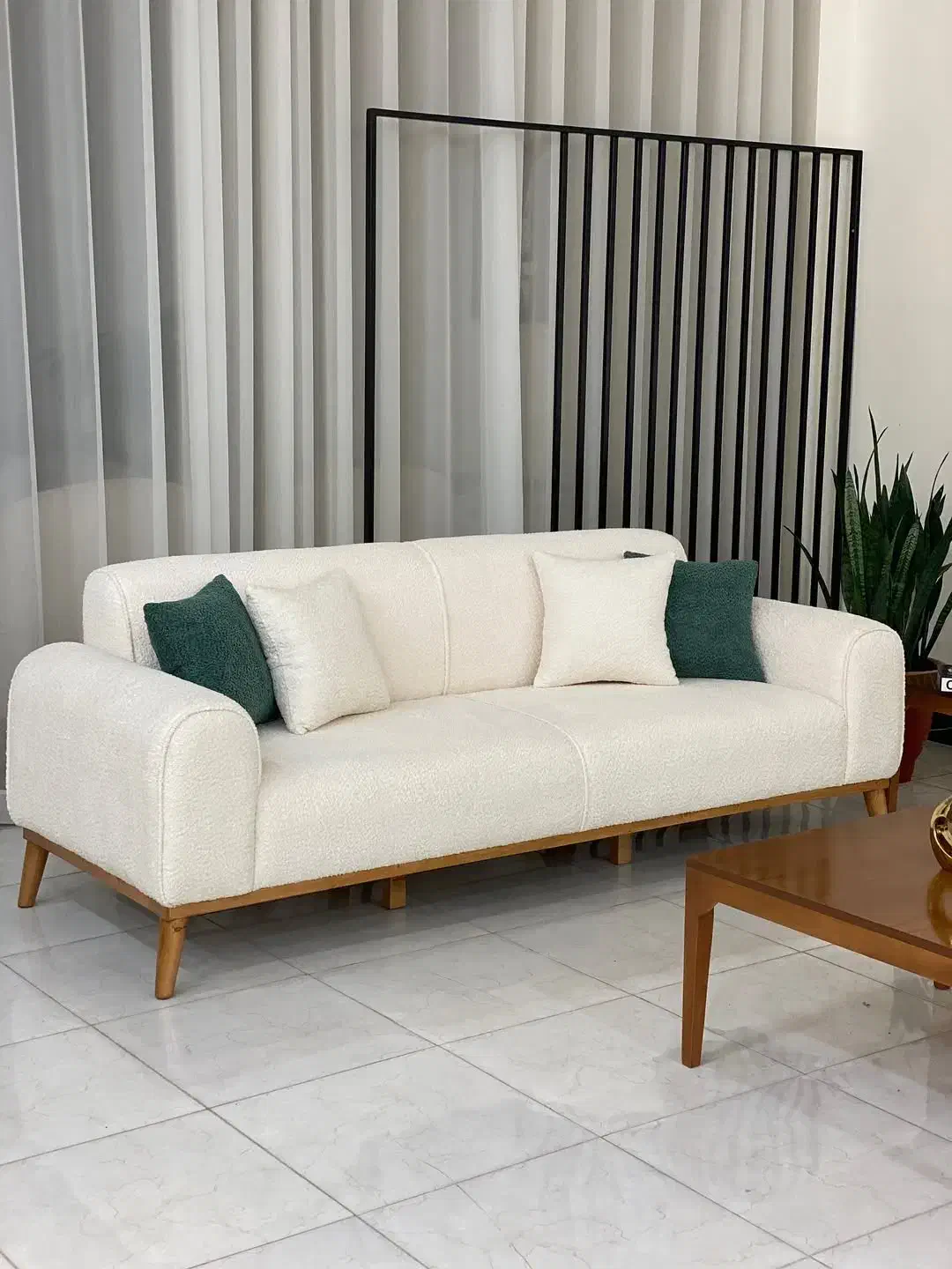 مبل راحتی قیمت تولیدی با ضمانت شرکتی|مبلمان خانگی و میز عسلی|مشکیندشت, |دیوار