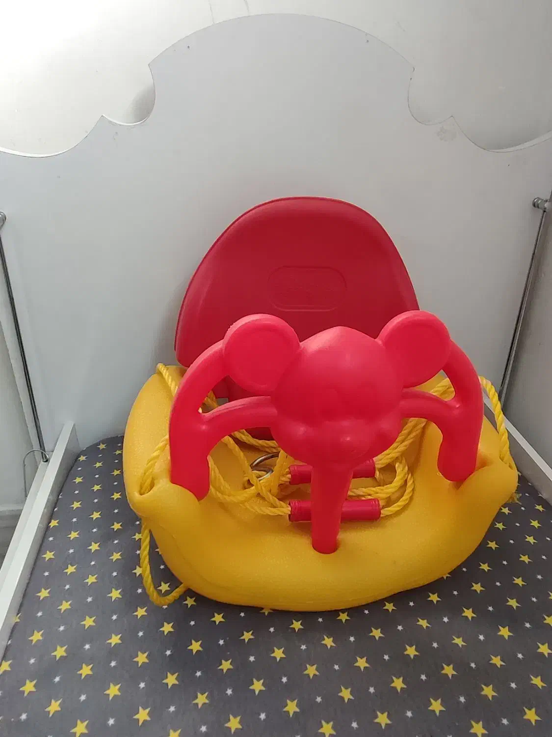 تاب کودک|اسباببازی|شیراز, کوشک میدان|دیوار