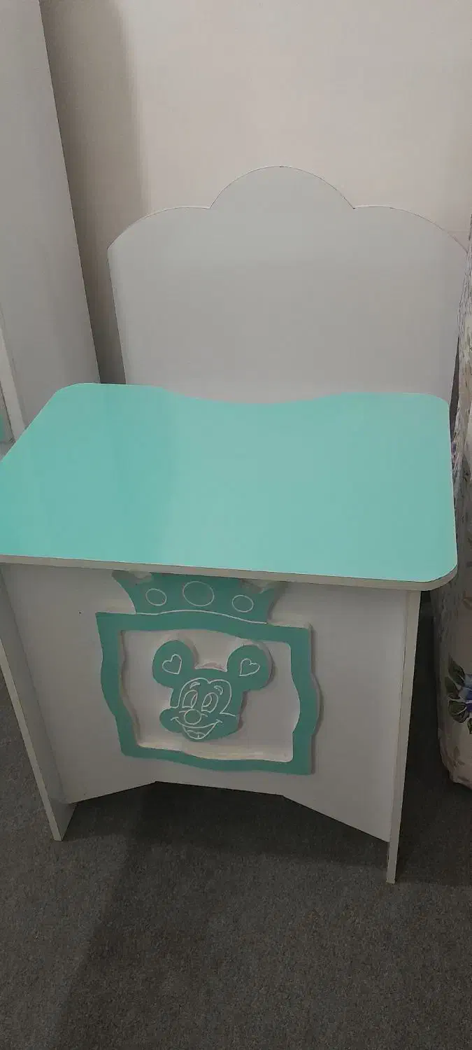 تخت و میزصندل|تخت و صندلی بچه|خوی, |دیوار