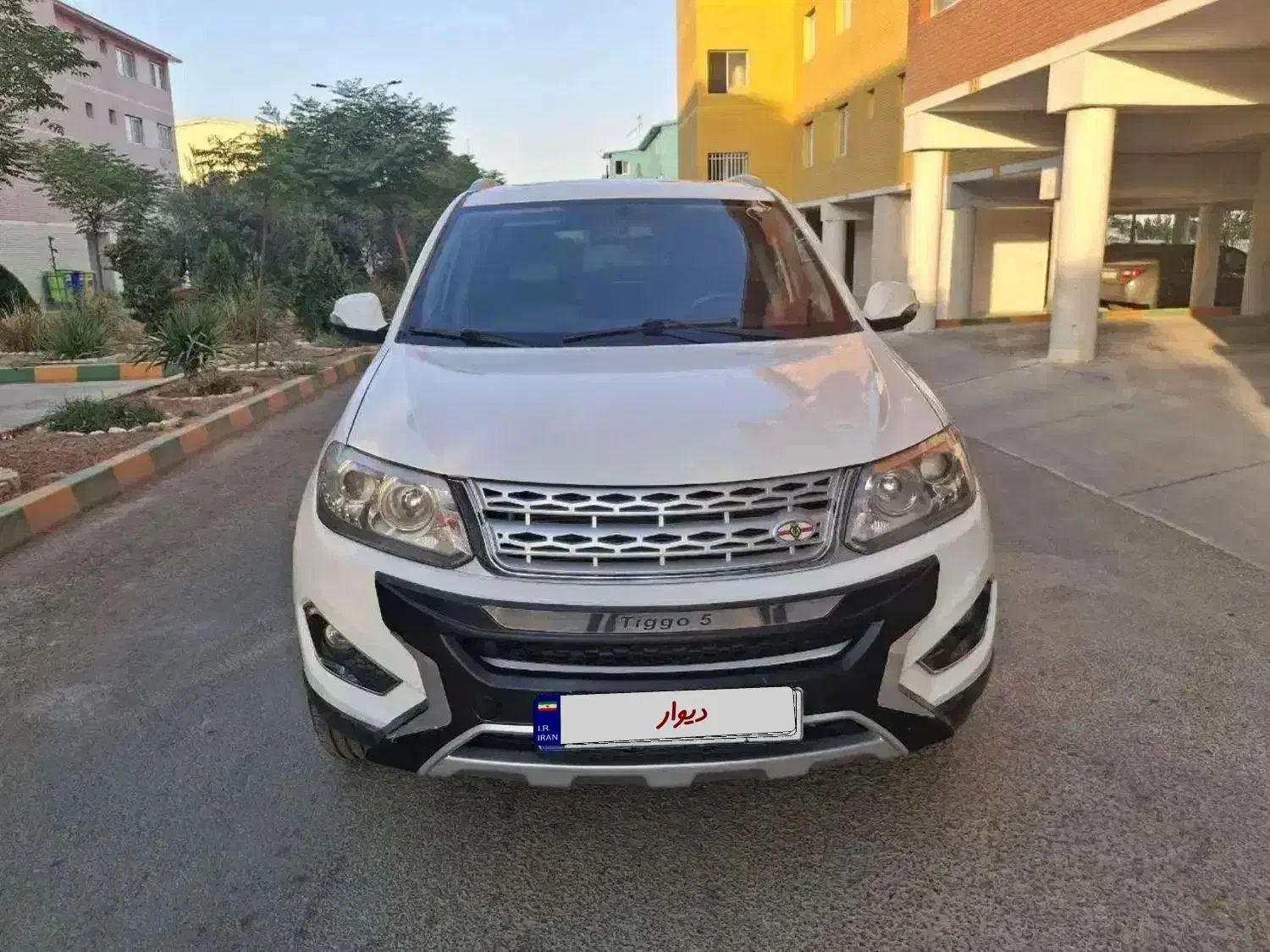 تیگو ۵ کارمندی|خودرو سواری و وانت|اصفهان, شهرک شهید منتظری|دیوار