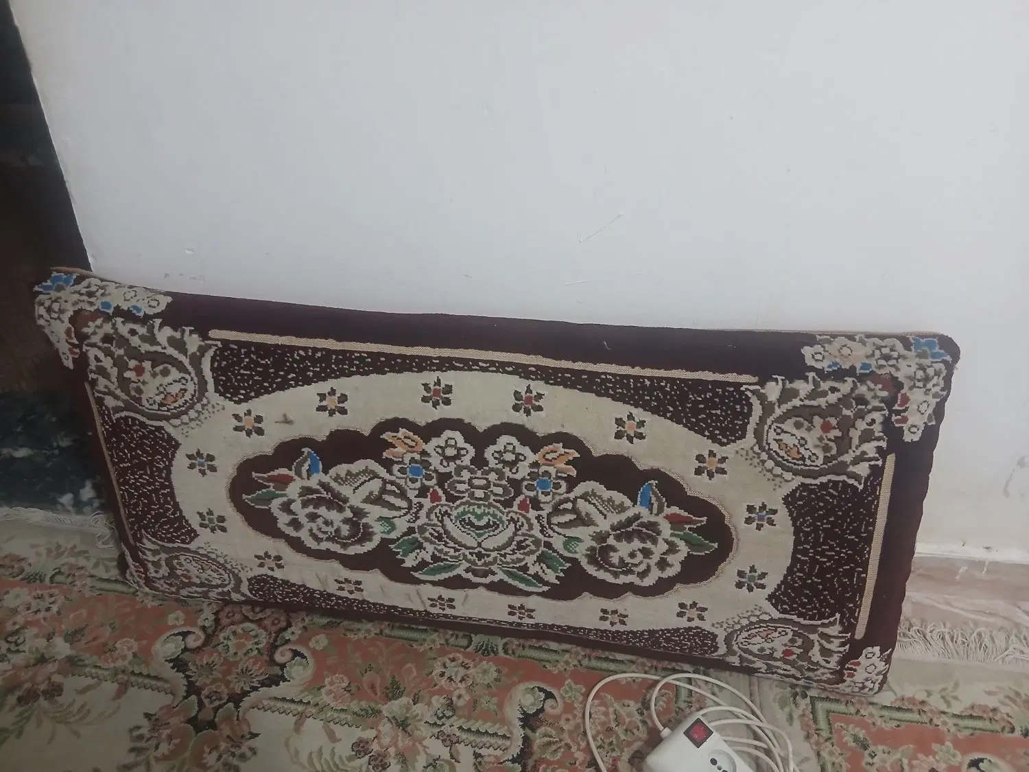 پشتی|پشتی|گرگان, |دیوار