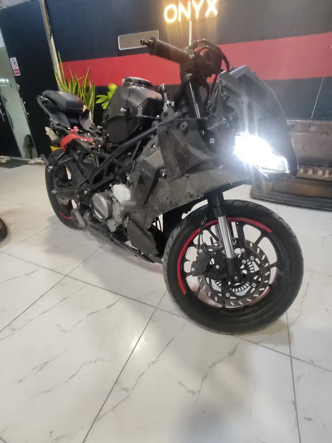 cf sr 250|موتورسیکلت|اصفهان, حصه جنوبی|دیوار