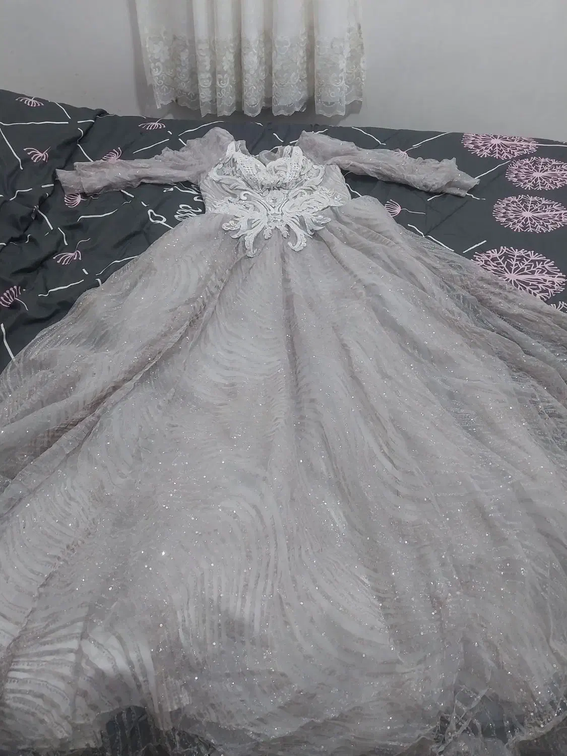 لباس مجلسی زنانه|لباس|بشاگرد, |دیوار