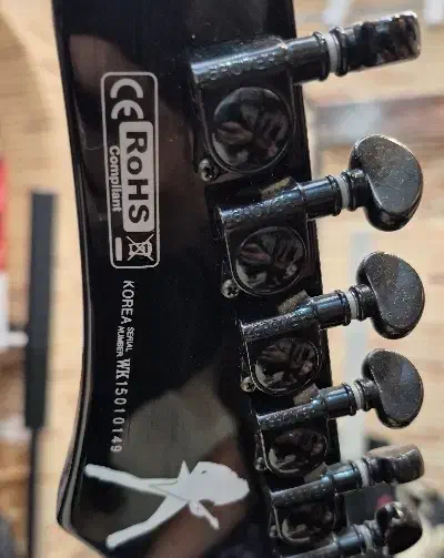 Dave Mustaine Dean|گیتار، بیس، امپلیفایر|تهران, فردوسی|دیوار