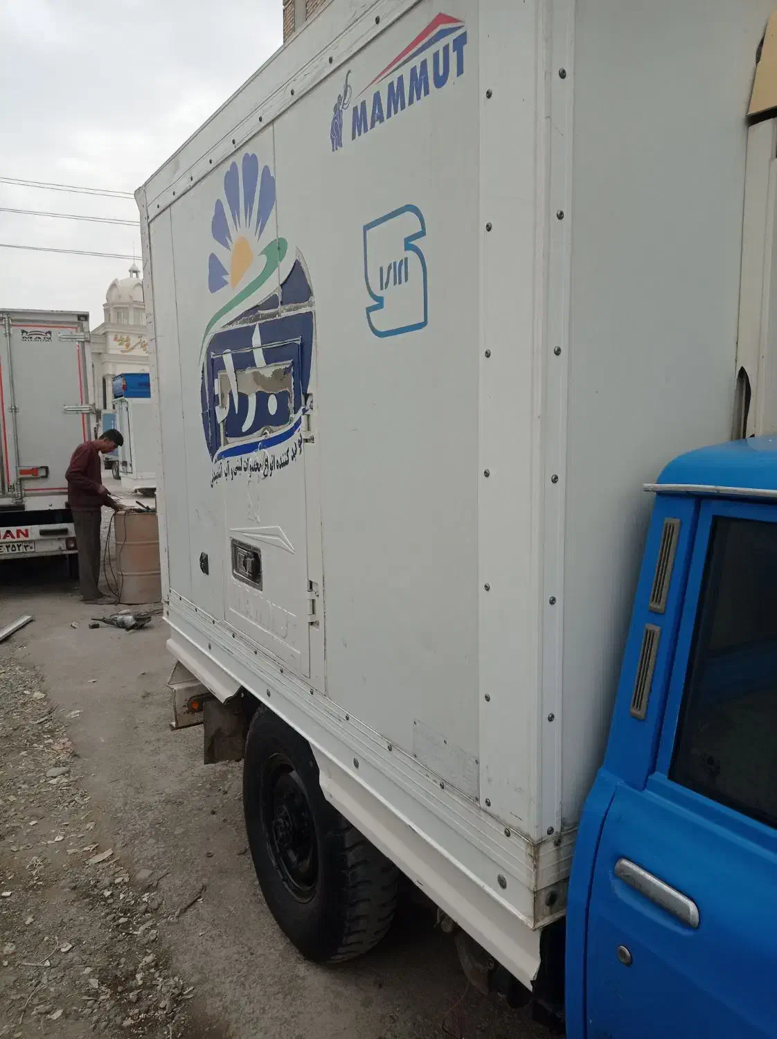 تعدادی یخچال نیسان و پراید و ایسوزو|قطعات یدکی و لوازم جانبی|رباطکریم, رباطکریم|دیوار