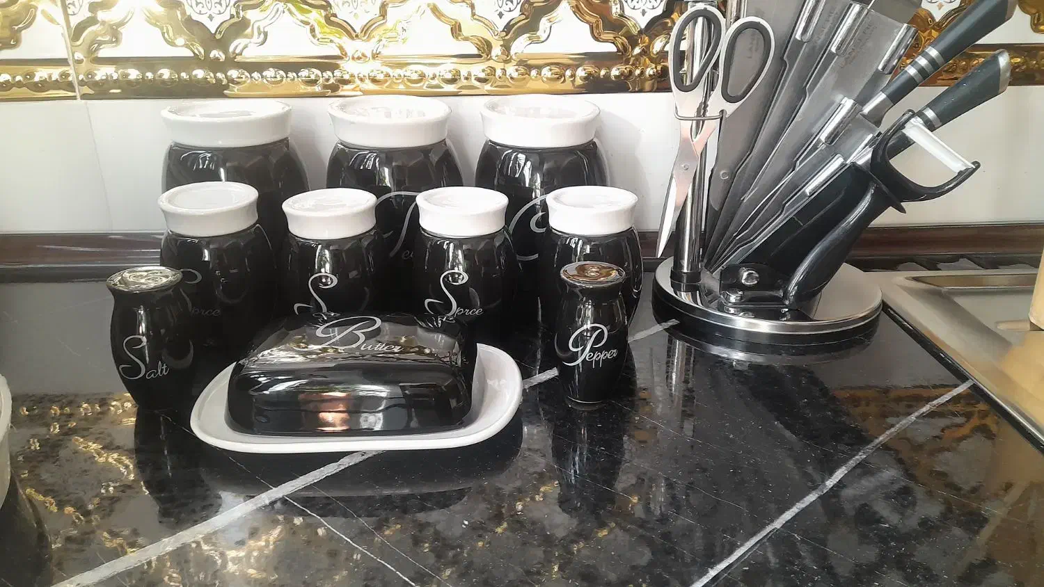 پاسماوری|ظروف سرو و پذیرایی|تربت‌حیدریه, پائین ولایت|دیوار