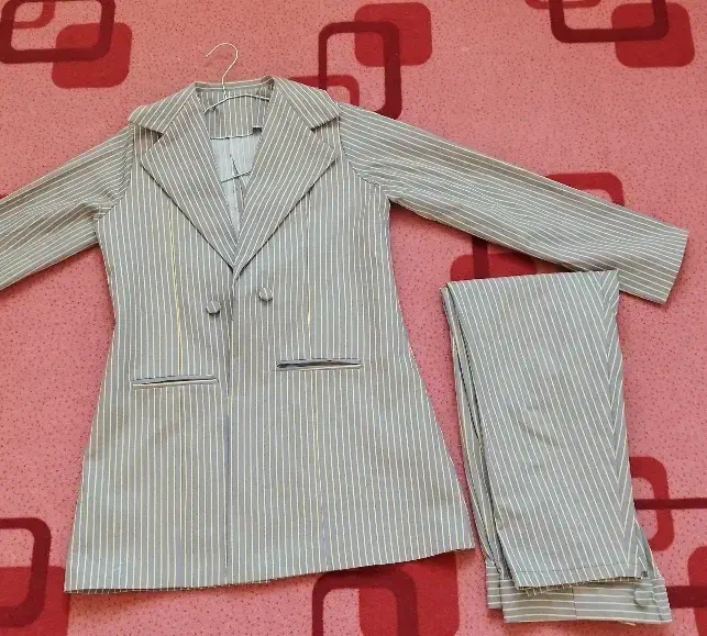 کت شلوار|لباس|بیجار, |دیوار