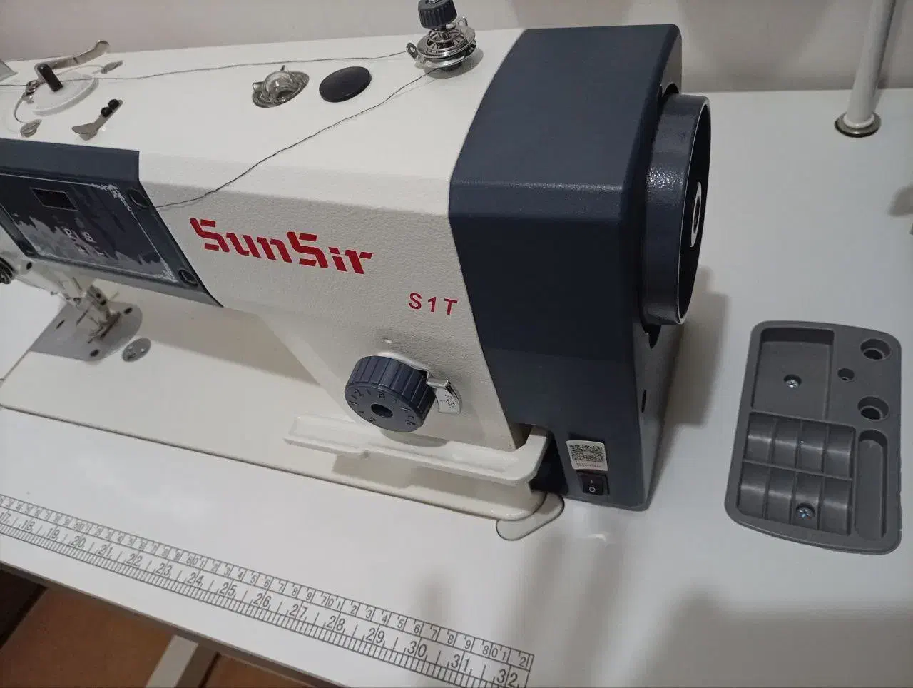 چرخ خیاطی|چرخ خیاطی و ریسندگی|بانه, |دیوار