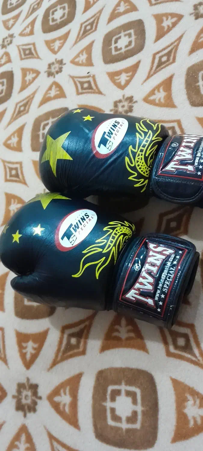 دستکش بوکس|تجهیزات ورزشی|ایلام, |دیوار