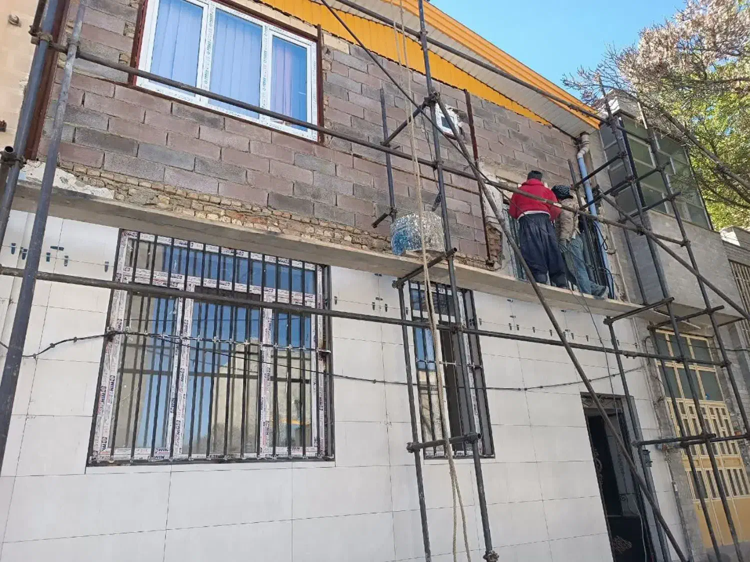 بازسازی و تعمیرات صفر تا صد‌ ساختمان|خدمات پیشه و مهارت|همدان, |دیوار