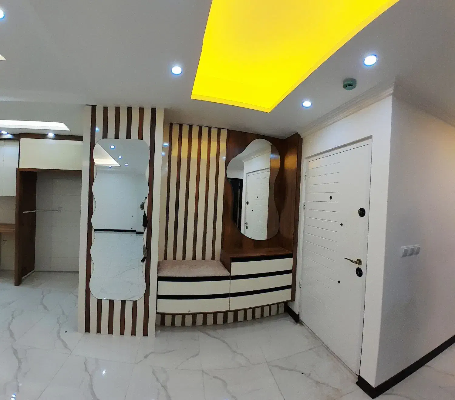 115متر/آرشیتکتی/دو قدمی بر اصلی/BAGH SEFARAT|فروش آپارتمان|قائمشهر, |دیوار