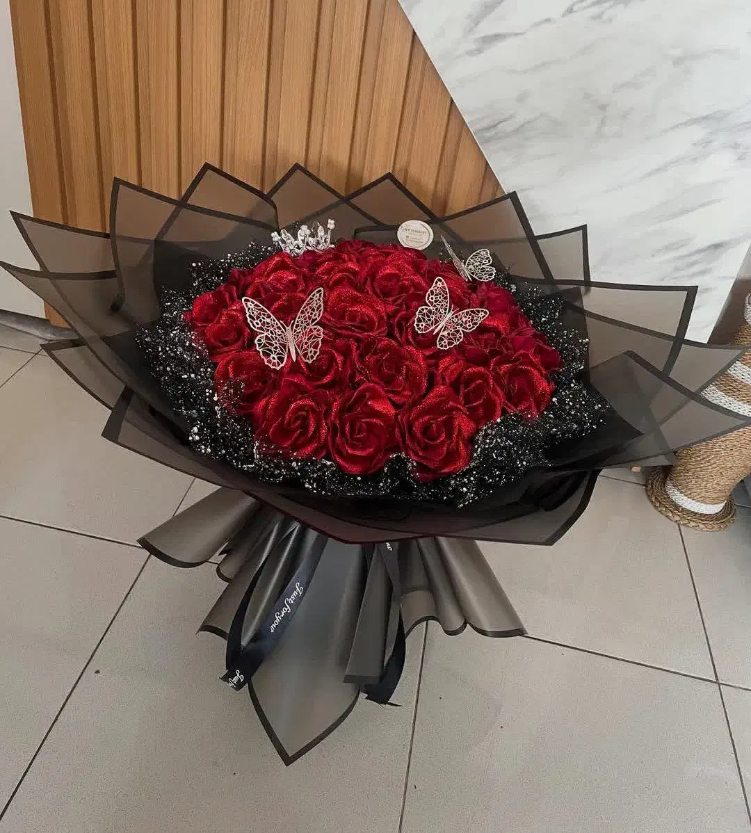 گل ربانی|گل مصنوعی|الیگودرز, |دیوار