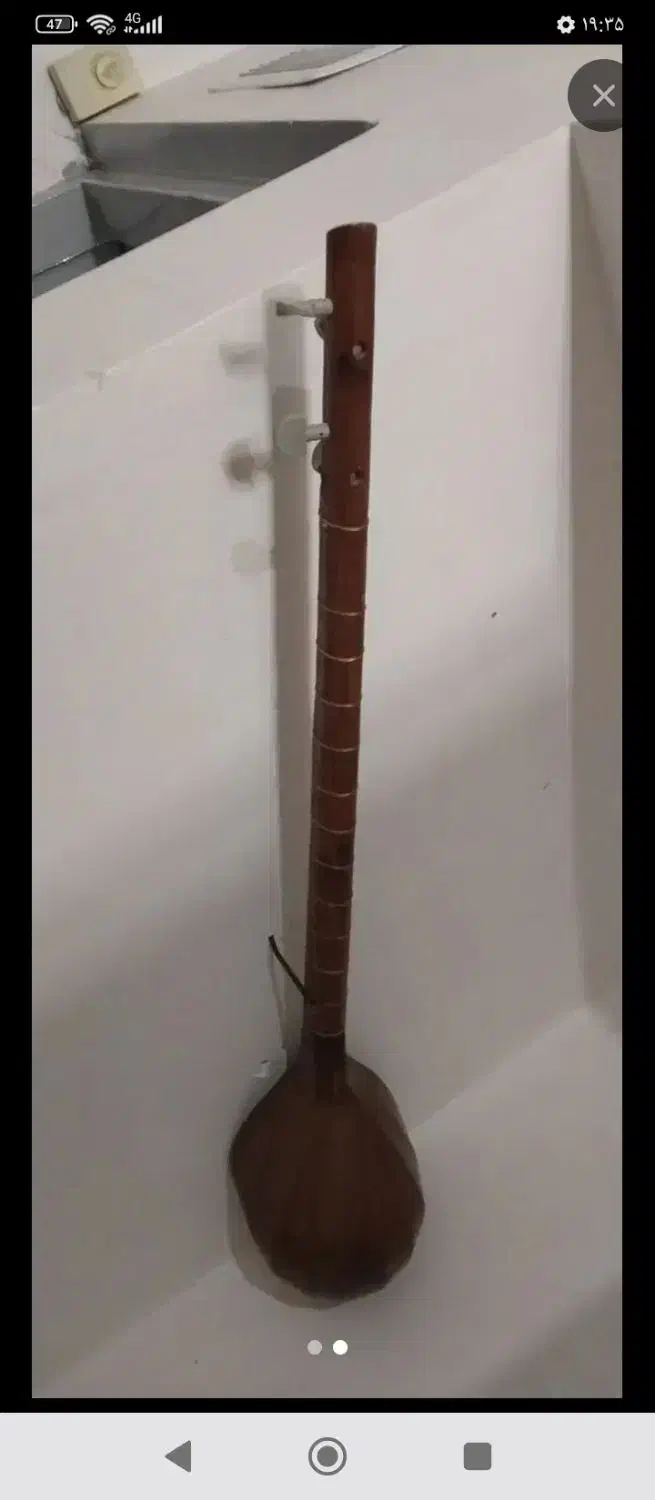 سه تار سالم|سازهای سنتی|کاشمر, |دیوار