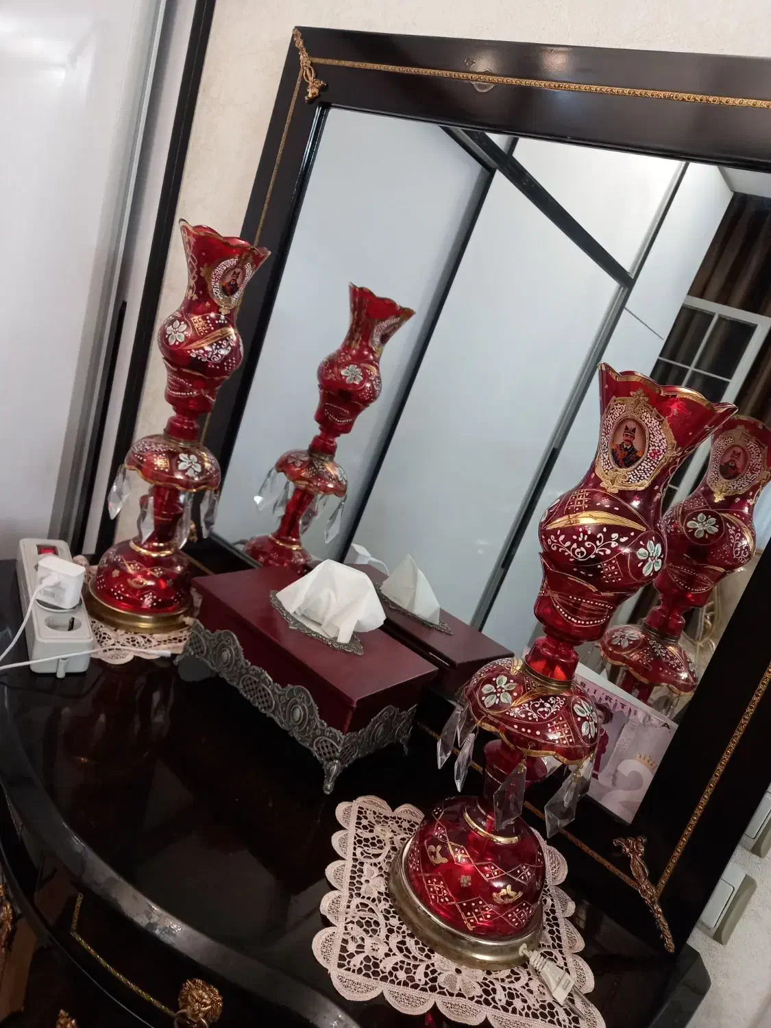 شمعدان شاه عباسی|چراغ خواب و آباژور|تبریز, |دیوار