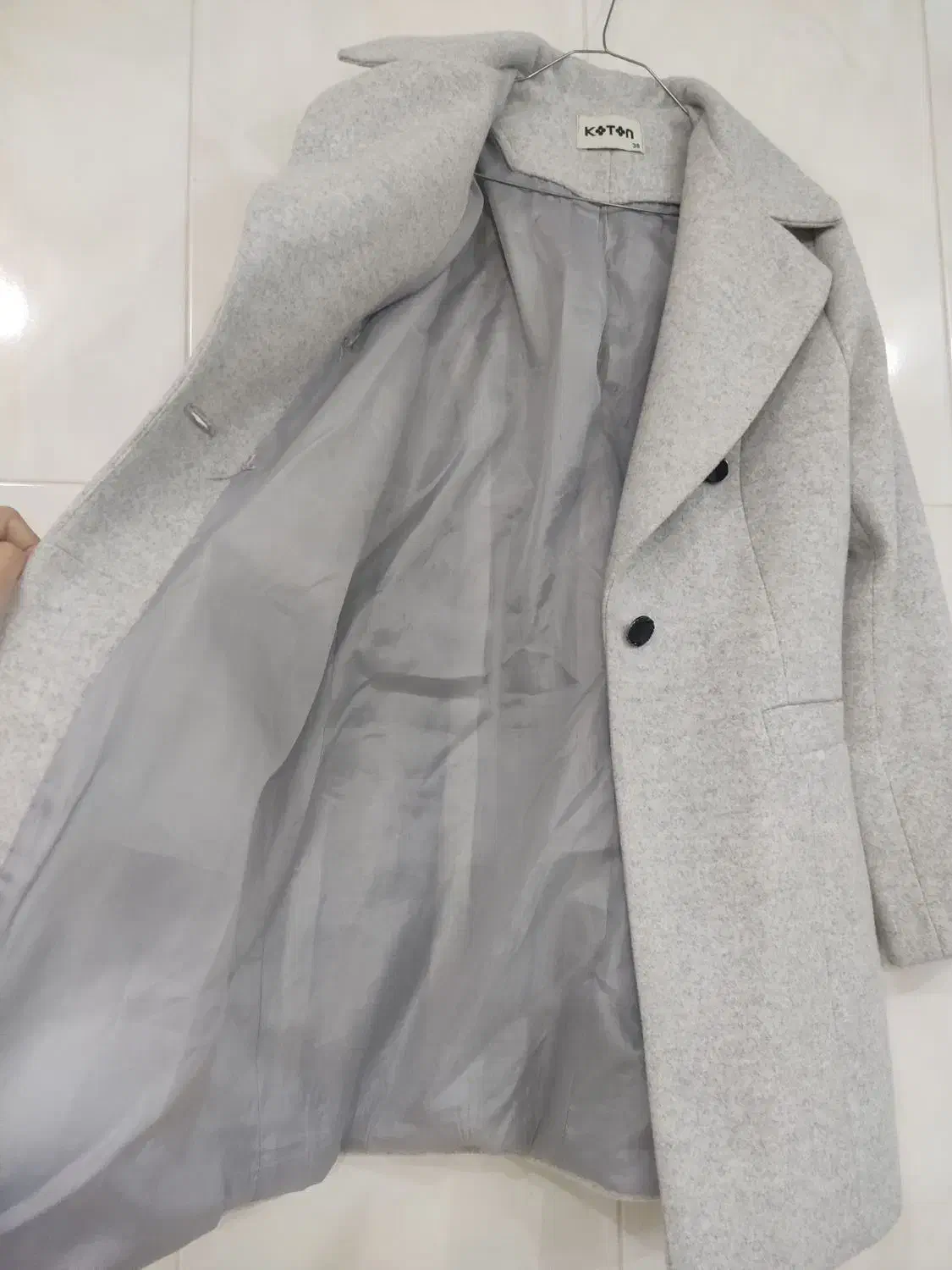 2عدد پالتو و یک مانتو نو به قیمت یک لباس|لباس|نجفآباد, امام خمینی|دیوار