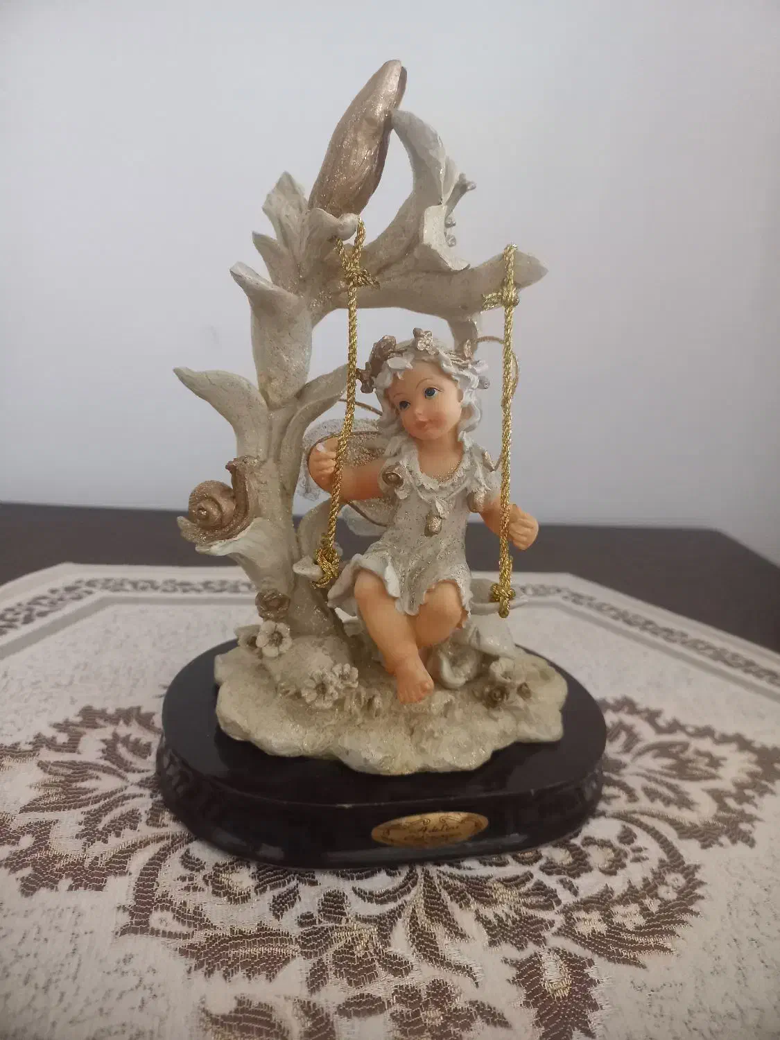 مجسمه|مجسمه، تندیس، ماکت|رشت, کوی مهر|دیوار