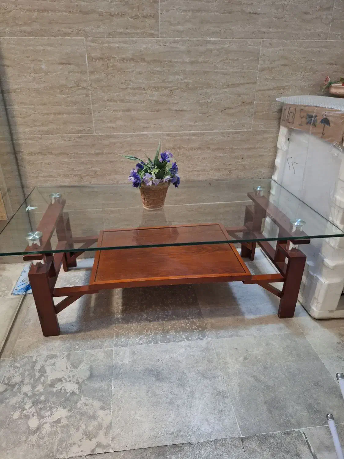 میز جلو مبلی ترکیه ای /مبل تخت خواب شو|مبلمان خانگی و میز عسلی|تهران, سلسبیل جنوبی|دیوار