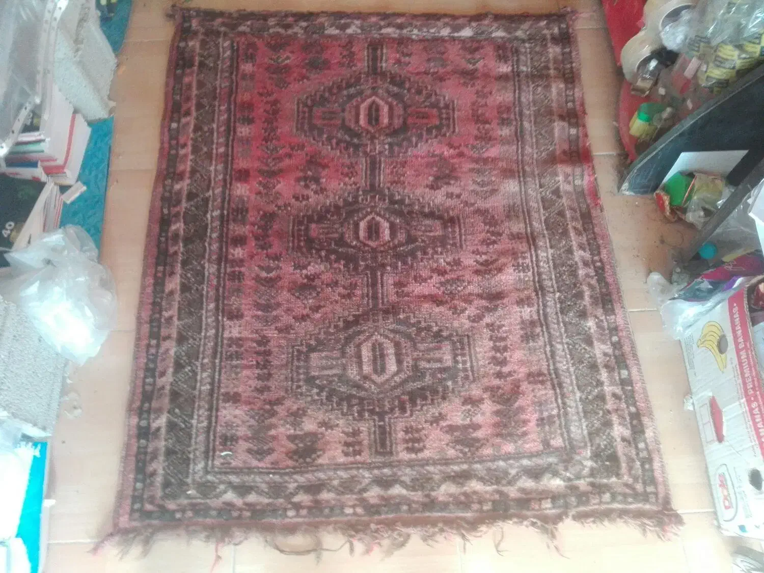 قالیچه دستبافت پهلوی|کلکسیون اشیاء عتیقه|جهرم, |دیوار