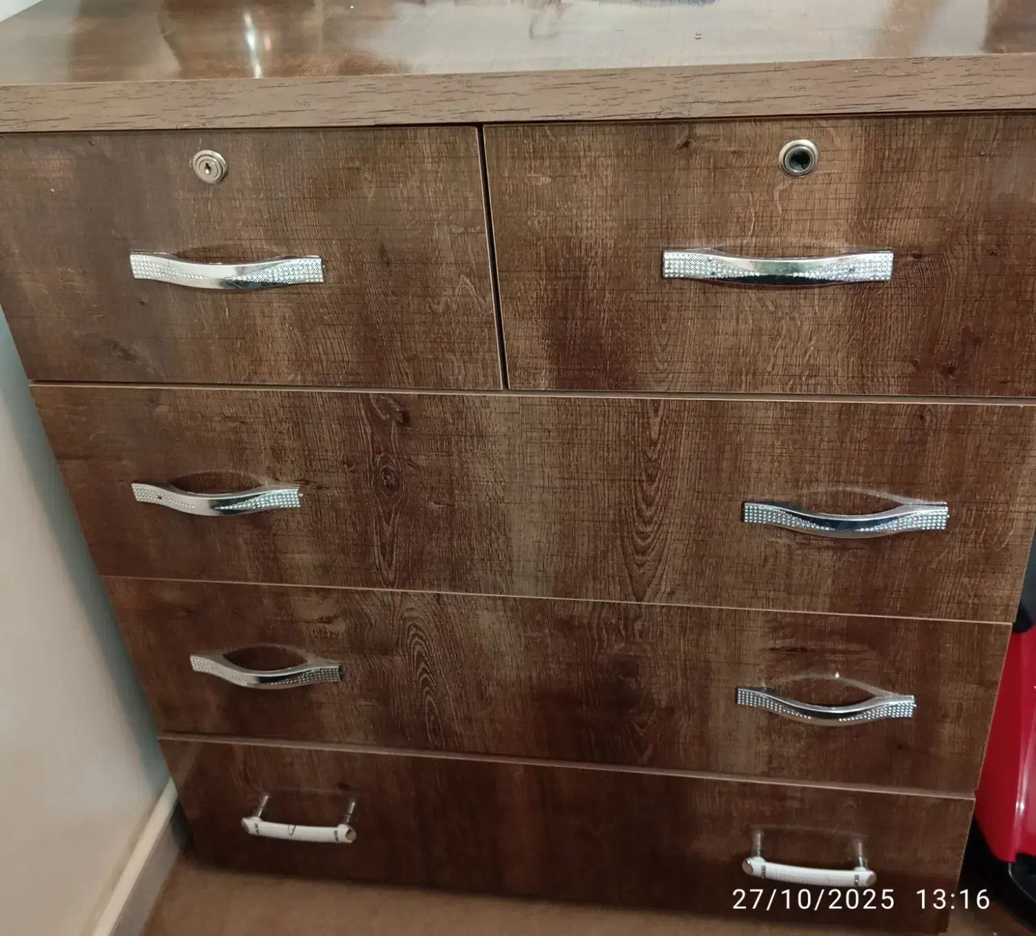 دراور|جاکفشی، کمد، دراور|بروجرد, |دیوار