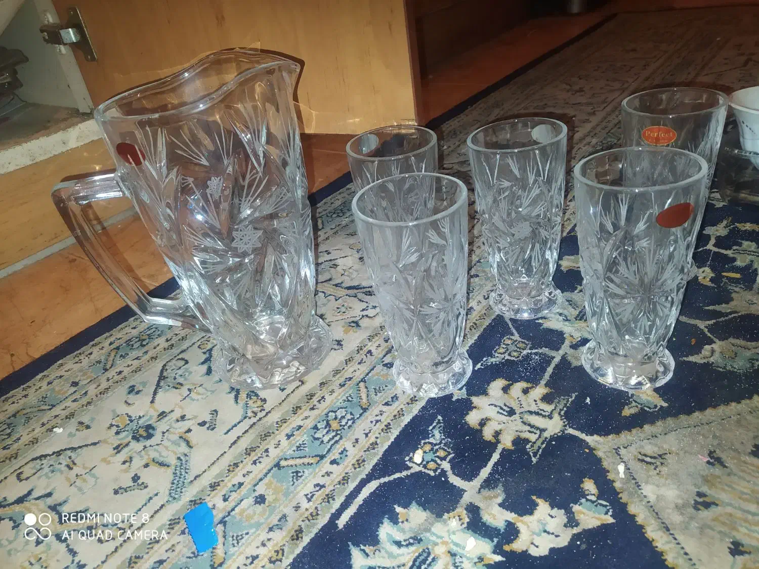 پارچ و پنج عدد لیوان|ظروف سرو و پذیرایی|گرگان, |دیوار