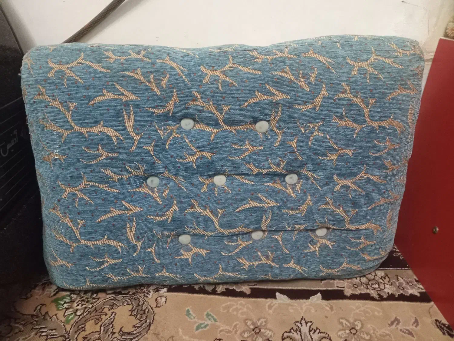 پشتی|پشتی|فسا, |دیوار