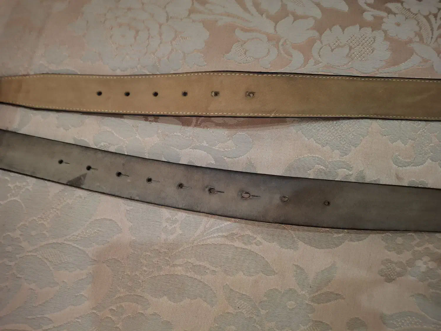 دو عدد کمربند نوین چرم مشهد سایز بزرگ در حد نو|کیف، کفش، کمربند|تهران, نیلوفر|دیوار