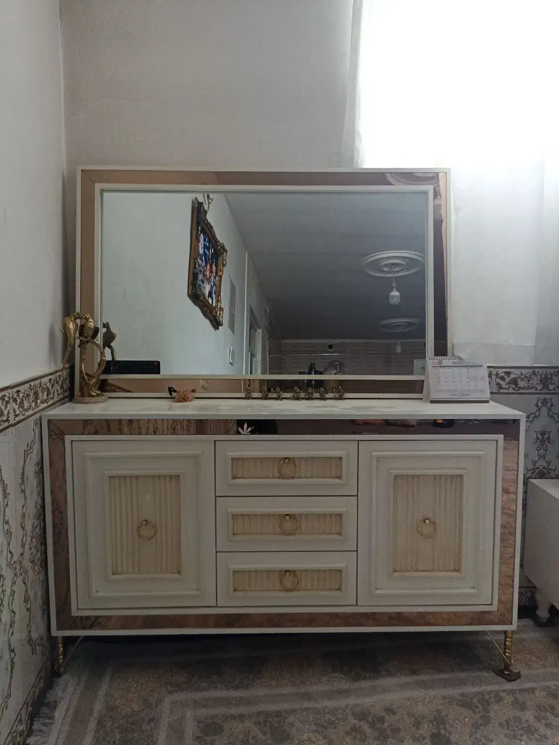 اینه کنسول و میز تلویزیون ام دی آف سایز بزرگ|بوفه، ویترین، کنسول|کرمانشاه, |دیوار