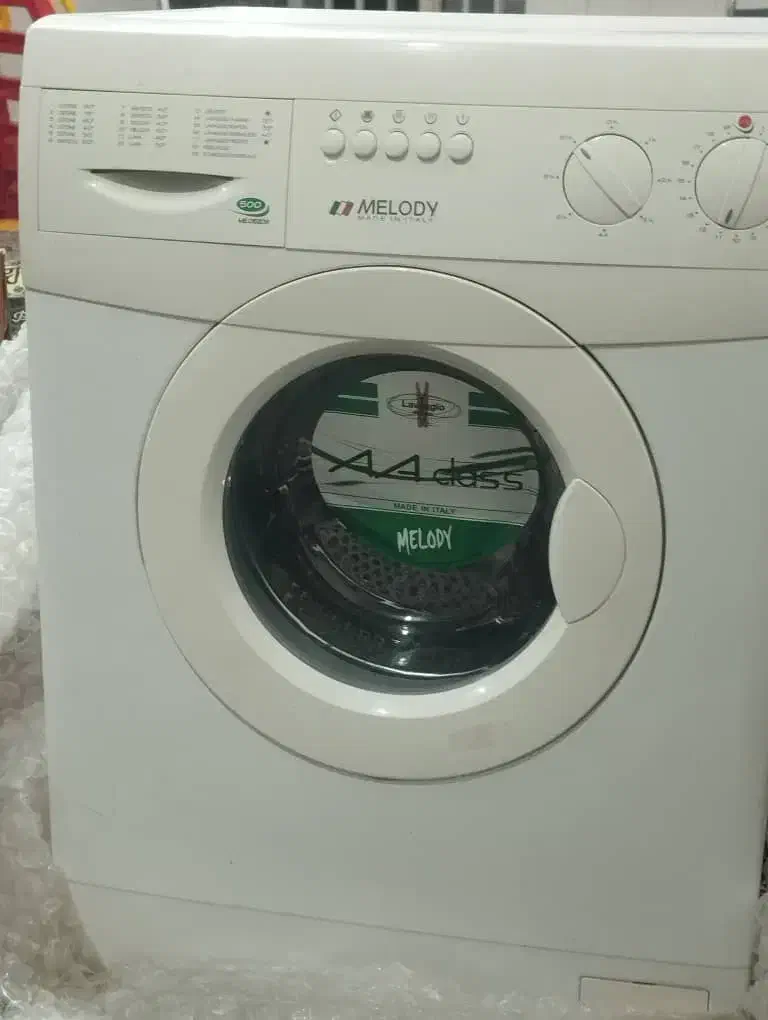 لباسشویی...|ماشین لباسشویی و خشک‌کن لباس|لردگان, |دیوار