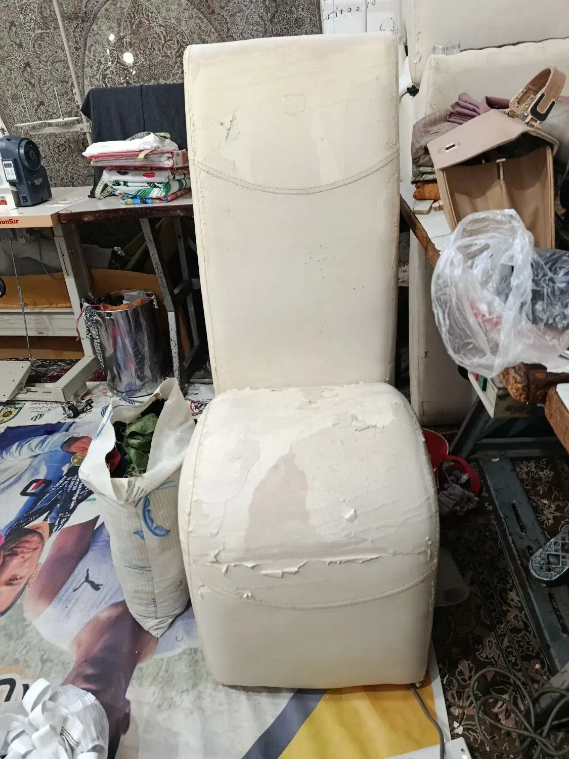 صندلی|صندلی و نیمکت|تربت‌حیدریه, ترمینال|دیوار