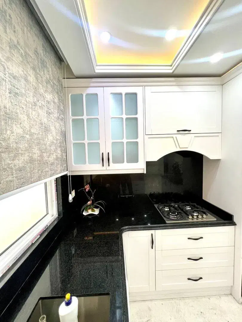 آپارتمان۱۳۵متری  سه خوابه بامستر