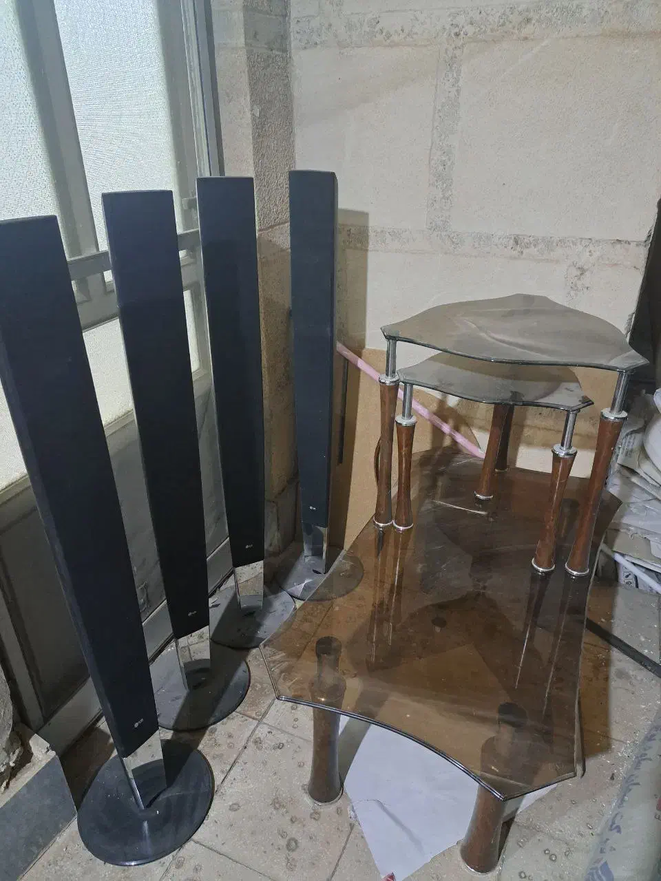 میز جلو مبلی و دو عدد عسلی|مبلمان خانگی و میز عسلی|زاویه, |دیوار