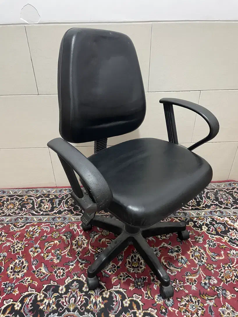 صندلی چرخ دار سالم|صندلی و نیمکت|کرمان, |دیوار