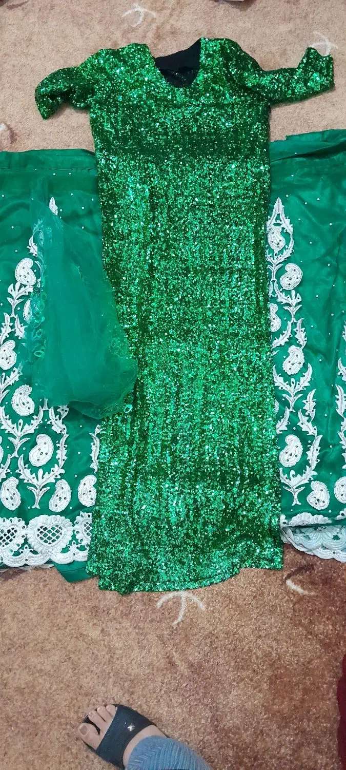 قیمت ۲میلیون و۵۰۰|لباس|کازرون, |دیوار