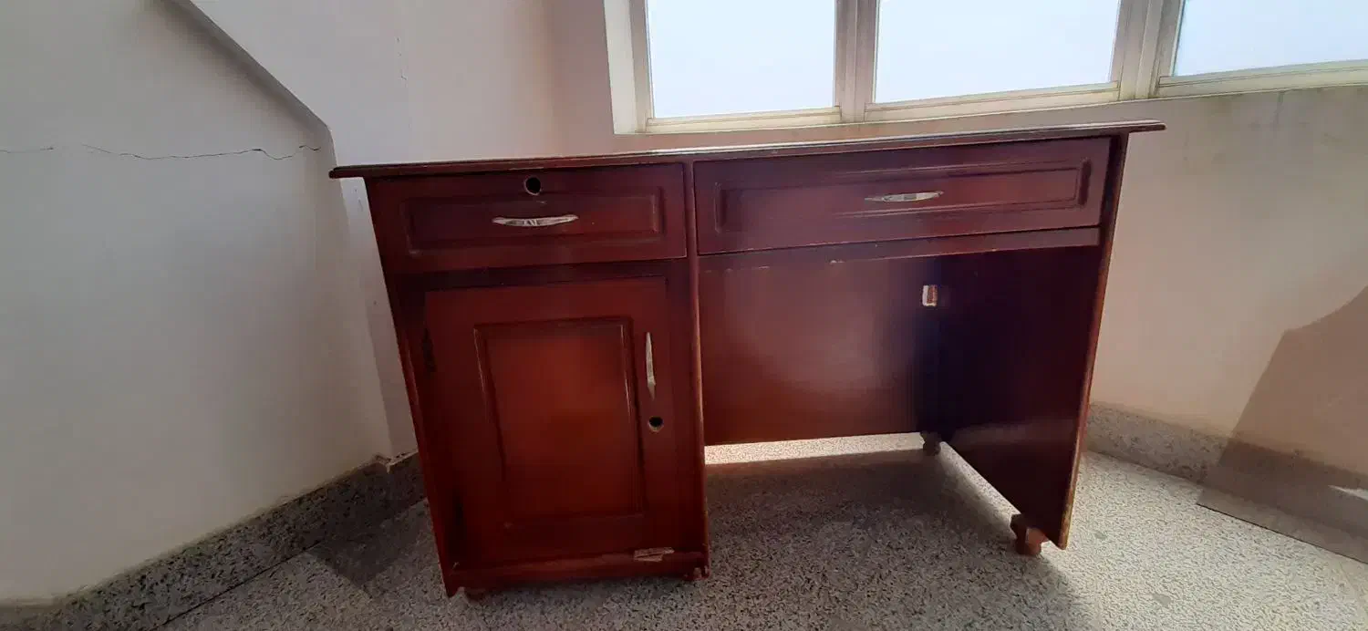 میز اداری|میز تحریر و کامپیوتر|سلماس, |دیوار