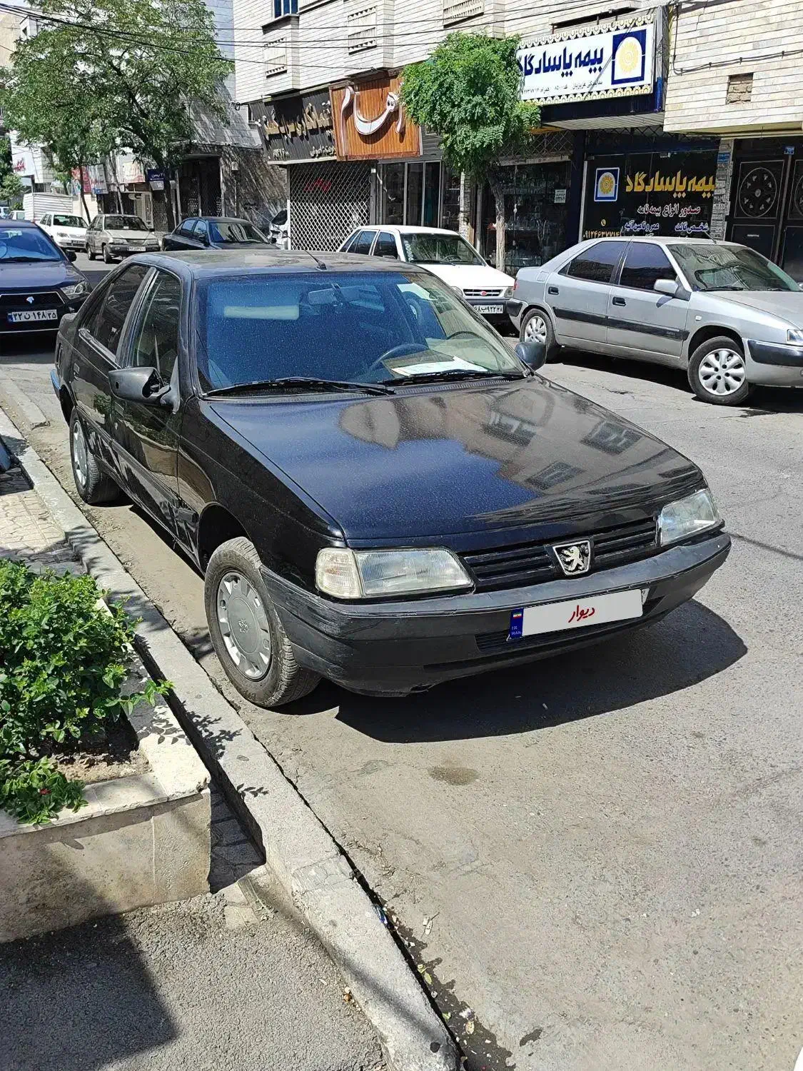 پژو 405 مدل 82|خودرو سواری و وانت|نظرآباد, شهرک فرهنگیان|دیوار