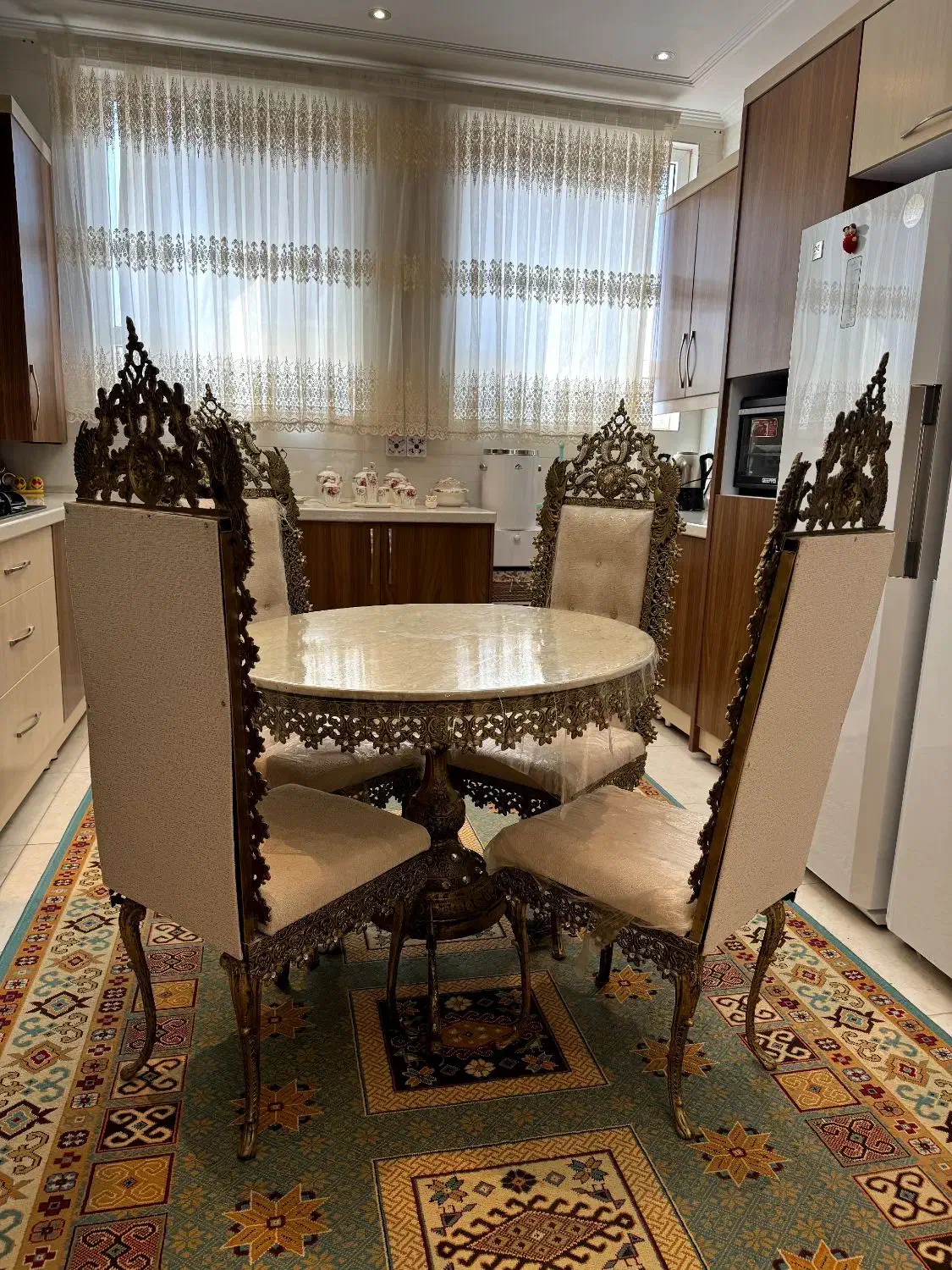 میز ناهارخوری چهارنفره طرح برنز|میز و صندلی غذاخوری|یزد, |دیوار