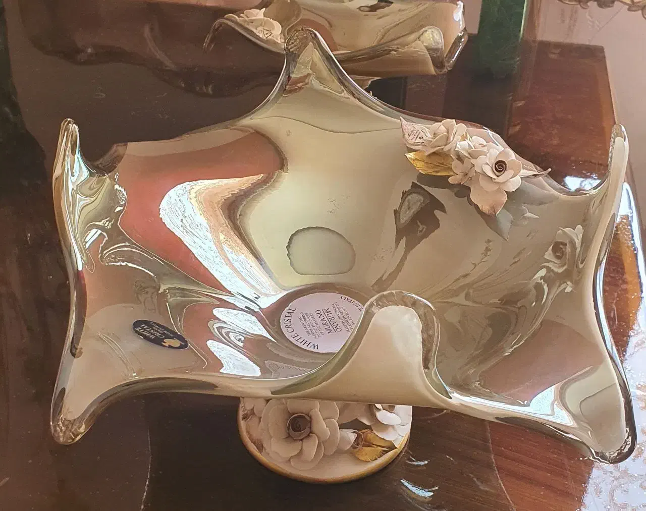 یک جفت گنجه و سرویس پذیرایی کریستال ایتالیایی|ظروف سرو و پذیرایی|مشهد, استاد یوسفی (شهرک غرب)|دیوار