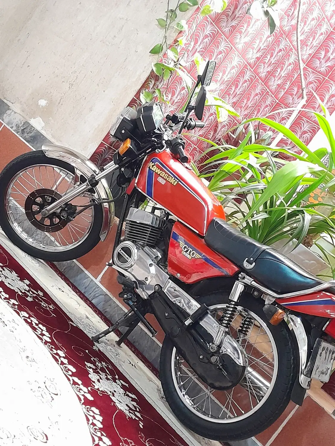 کاوازاکی مدل79مدارک کامل|موتورسیکلت|مرودشت, تخت جمشید|دیوار